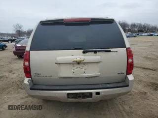 2008 Chevrolet Suburban LT w/2LT with VIN 3GNFK16318G170913, listed as a Copart auction lot 49304515 with 244,881 mi miles and Salvage Title. Bid and sale history available at carsss.com. Image 6.
