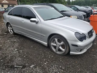 2005 Mercedes-Benz C 230 Kompressor with VIN WDBRF40J45F680204, listed as a Copart auction lot 60809755 with 169,581 mi miles and Salvage title. Bid and sale history available at DreamBid. Image 4.