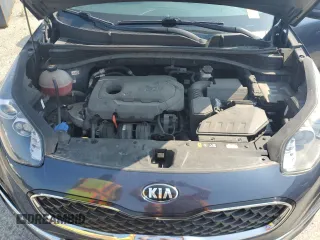 2021 Kia Sportage EX z VIN KNDPNCACXM7873312, wystawiony jako Copart lot #59749665 z przebiegiem 131 347 mil mil oraz Czysty tytuł • Clean title. Historia ofert i sprzedaży dostępna na DreamBid. Obrazek 12.