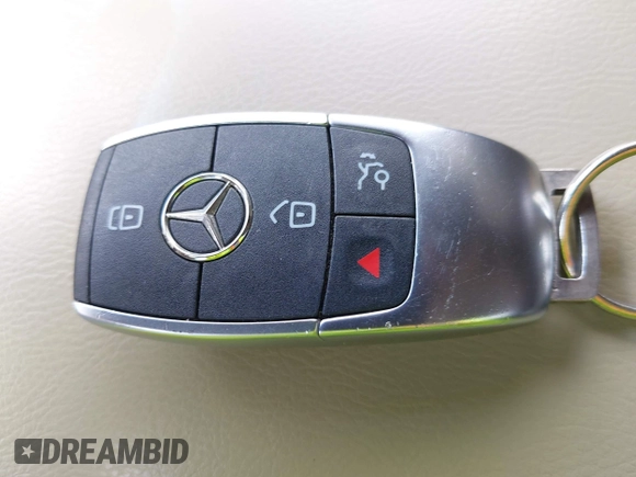 2020 Mercedes-Benz CLA 250 with VIN W1K5J4HB1LN122685, listed as a IAAI auction lot 42435026 with 52,184 mi miles and . Bid and sale history available at DreamBid. Image 11.