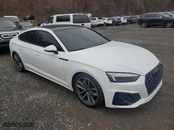 2024 Audi A5 Sportback S line Premium with VIN WAUDACF52RA077797, listed as a Copart auction lot 50206795 with 6,576 mi miles and Salvage Title. Bid and sale history available at carsss.com. Image 4.