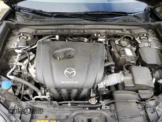 2021 Mazda CX-30 Premium with VIN 3MVDMBDLXMM305142, listed as a Copart auction lot 68692393 with 37,922 mi miles and Non repairable. Bid and sale history available at DreamBid. Image 12.