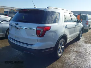 2018 Ford Explorer XLT with VIN 1FM5K7DHXJGA03632, listed as a IAAI auction lot 41748969 with 120,243 mi miles and . Bid and sale history available at DreamBid. Image 4.