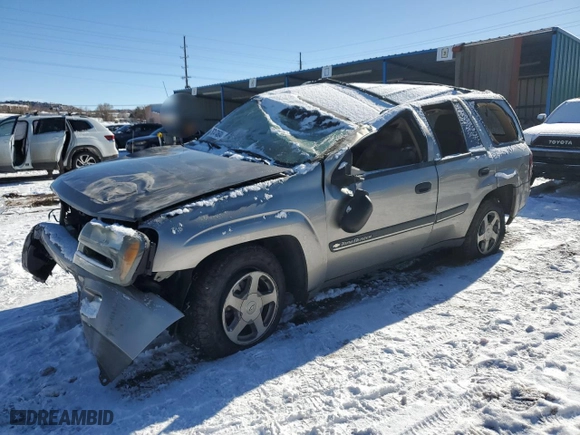 2002 Chevrolet TrailBlazer LT with VIN 1GNDT13S622308638, listed as a Copart auction lot 83474604 with 0 mi miles and Salvage Title. Bid and sale history available at carsss.com. Image 1.