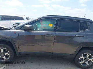 2022 Jeep Compass Trailhawk with VIN 3C4NJDDBXNT157230, listed as a IAAI auction lot 42046292 with Not provided miles and . Bid and sale history available at DreamBid. Image 14.