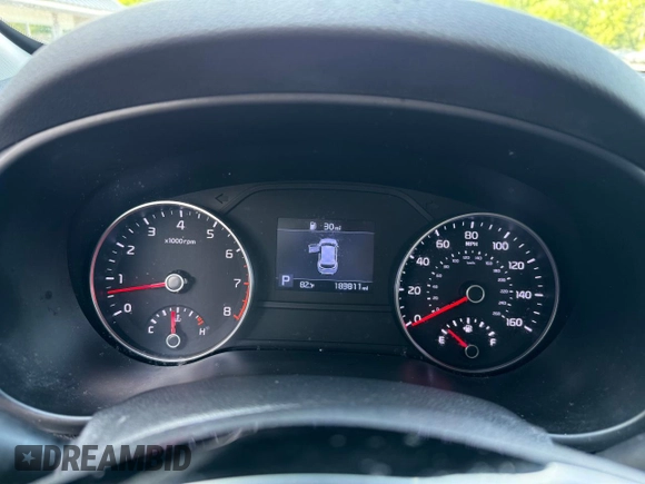 2021 Kia Sportage LX z VIN KNDPMCAC0M7906613, wystawiony jako Copart lot #59042605 z przebiegiem 183 811 mil mil oraz Czysty tytuł • Clean title. Historia ofert i sprzedaży dostępna na DreamBid. Obrazek 8.