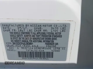 2018 Nissan Note SV with VIN 3N1CE2CP4JL353061, listed as a IAAI auction lot 42572846 with 27,336 mi miles and . Bid and sale history available at DreamBid. Image 9.