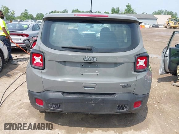 2020 Jeep Renegade Sport with VIN ZACNJAAB9LPL03220, listed as a IAAI auction lot 42486314 with 100,290 mi miles and . Bid and sale history available at DreamBid. Image 16.