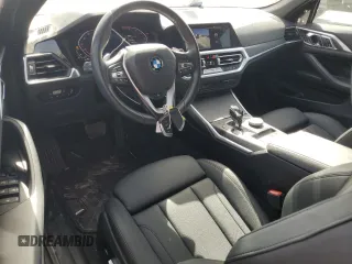 2021 BMW 4 Series 430i with VIN WBA23AT08MCG90733, listed as a Copart auction lot 47617915 with 18,904 mi miles and Salvage title. Bid and sale history available at DreamBid. Image 8.