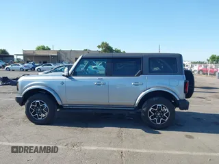 2023 Ford Bronco with VIN 1FMDE5DH5PLA98754, listed as a IAAI auction lot 42671959 with 36,257 mi miles and . Bid and sale history available at DreamBid. Image 14.