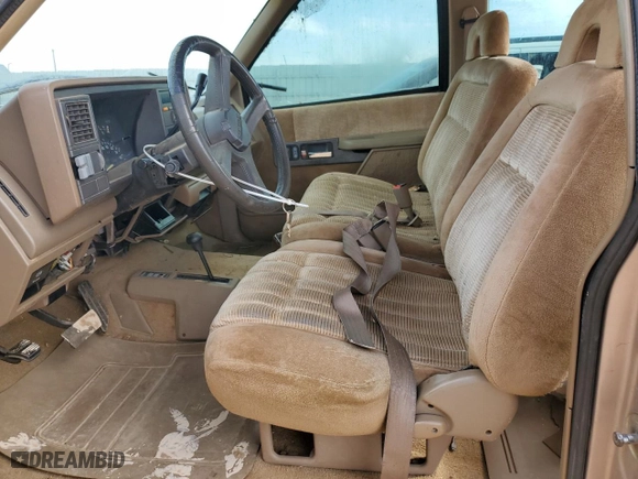 1993 Chevrolet C/K 1500 with VIN 2GCEK19K0P1143796, listed as a Copart auction lot 45329135 with 167,225 mi miles and Salvage Title. Bid and sale history available at carsss.com. Image 7.