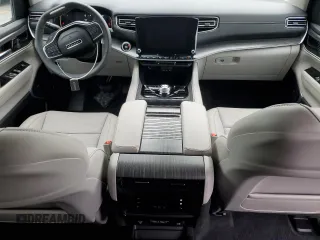 2024 Jeep Wagoneer Series II Carbide with VIN 1C4SJVBP8RS151165, listed as a Copart auction lot 61216845 with 5,315 mi miles and Salvage title. Bid and sale history available at DreamBid. Image 8.