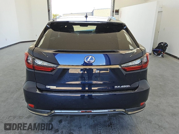 2022 Lexus RX with VIN 2T2YGMDA5NC087783, listed as a Copart auction lot 71532024 with 27,628 mi miles and Salvage Title. Bid and sale history available at carsss.com. Image 6.