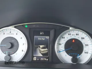 2016 Toyota Camry XLE z VIN 4T1BF1FK3GU141570, wystawiony jako IAAI lot #42348935 z przebiegiem 29 174 mil mil oraz . Historia ofert i sprzedaży dostępna na DreamBid. Obrazek 7.