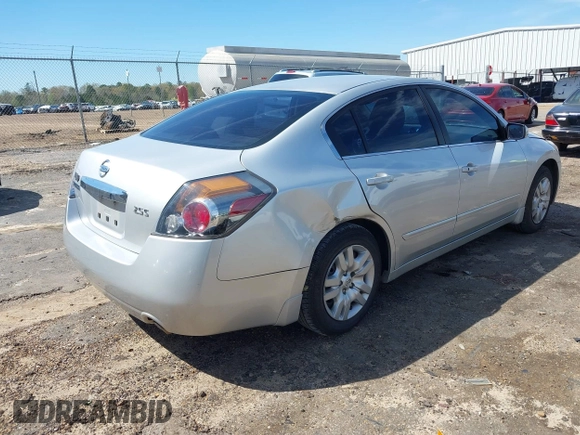 2012 Nissan Altima 2.5 S with VIN 1N4AL2AP2CN408225, listed as a IAAI auction lot 41845566 with 142,093 mi miles. Bid and sale history available at carsss.com. Image 4.