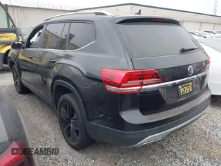 2018 Volkswagen Atlas SE with VIN 1V2DP2CA6JC600310, listed as a IAAI auction lot 42256570 with 29,912 mi miles and . Bid and sale history available at DreamBid. Image 3.