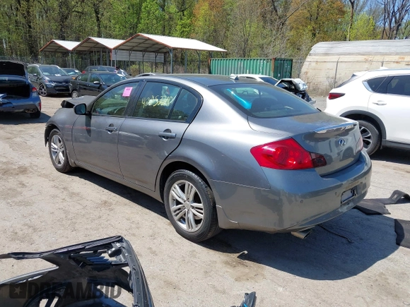 2013 Infiniti G37 x with VIN JN1CV6AR2DM358474, listed as a IAAI auction lot 42052200 with 87,273 mi miles. Bid and sale history available at carsss.com. Image 3.