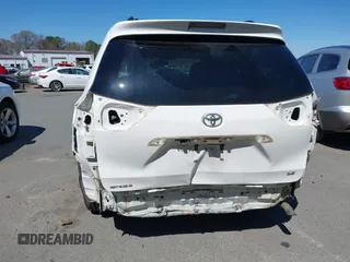 2016 Toyota Sienna LE AAS with VIN 5TDKK3DC0GS718129, listed as a IAAI auction lot 41818130 with 145,863 mi miles. Bid and sale history available at carsss.com. Image 6.