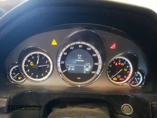 2010 Mercedes-Benz E-Class E 550 Luxury with VIN WDDHF9AB1AA156202, listed as a Copart auction lot 75260754 with 198,686 mi miles and Clean Title. Bid and sale history available at carsss.com. Image 9.