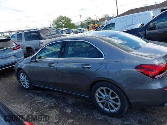 2019 Mercedes-Benz A 220 with VIN WDD3G4FB5KW024213, listed as a IAAI auction lot 42235197 with 49,251 mi miles and . Bid and sale history available at DreamBid. Image 14.