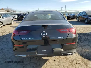 2024 Mercedes-Benz CLA 250 z VIN W1K5J4HB5RN455240, wystawiony jako Copart lot #82819064 z przebiegiem 2 153 mil mil oraz Szkoda całkowita • Salvage title. Historia ofert i sprzedaży dostępna na DreamBid. Obrazek 6.