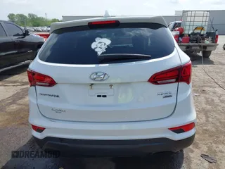 2017 Hyundai Santa Fe 2.4L z VIN 5XYZTDLB3HG439072, wystawiony jako IAAI lot #42061127 z przebiegiem 145 864 mil mil oraz . Historia ofert i sprzedaży dostępna na DreamBid. Obrazek 17.
