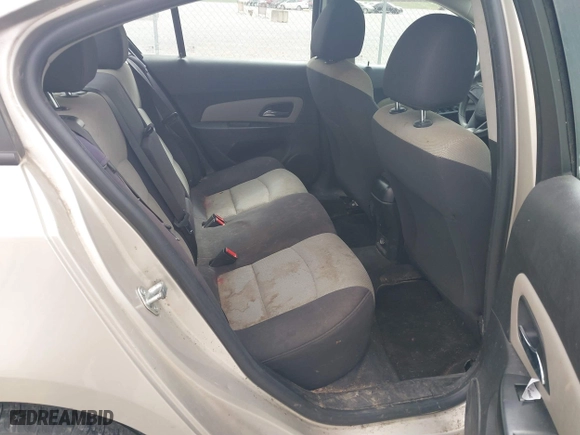 2014 Chevrolet Cruze LS with VIN 1G1PA5SH8E7250802, listed as a IAAI auction lot 41826291 with 102,430 mi miles. Bid and sale history available at carsss.com. Image 8.