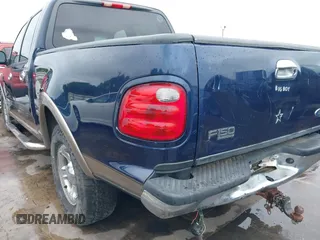 2003 Ford F-150 XLT with VIN 1FTRW07L33KC83234, listed as a IAAI auction lot 41894573 with 215,232 mi miles. Bid and sale history available at carsss.com. Image 18.