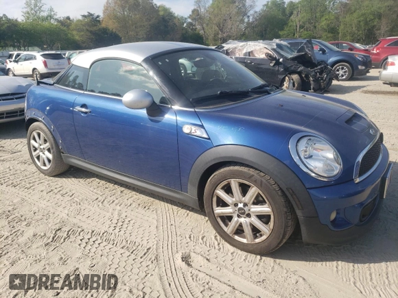 2012 MINI Coupe S z VIN WMWSX3C59CT465664, wystawiony jako Copart lot #53551055 z przebiegiem 94 390 mil mil oraz Szkoda całkowita • Salvage title. Historia ofert i sprzedaży dostępna na DreamBid. Obrazek 4.