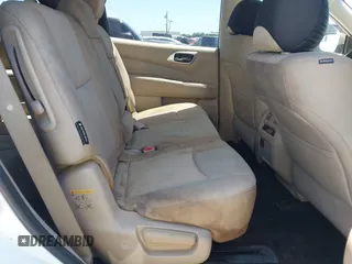 2018 Nissan Pathfinder SV with VIN 5N1DR2MN3JC620443, listed as a IAAI auction lot 42065523 with 137,449 mi miles. Bid and sale history available at carsss.com. Image 8.