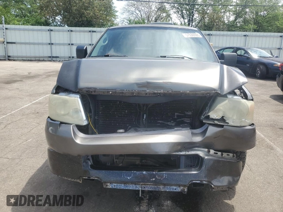 2004 Ford F-150 XL z VIN 1FTRF12W74NC16501, wystawiony jako Copart lot #57530505 z przebiegiem 186 508 mil mil oraz Szkody całkowita. Historia ofert i sprzedaży dostępna na DreamBid. Obrazek 5.