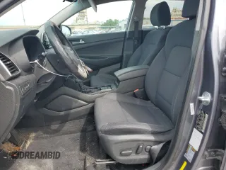 2021 Hyundai Tucson Value z VIN KM8J33A46MU343338, wystawiony jako Copart lot #54518725 z przebiegiem 73 982 mil mil oraz Szkoda całkowita • Salvage title. Historia ofert i sprzedaży dostępna na DreamBid. Obrazek 7.