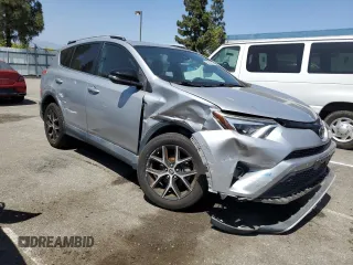 2016 Toyota RAV4 SE z VIN 2T3JFREV5GW499752, wystawiony jako Copart lot #62032045 z przebiegiem 77 711 mil mil oraz Szkoda całkowita • Salvage title. Historia ofert i sprzedaży dostępna na DreamBid. Obrazek 4.