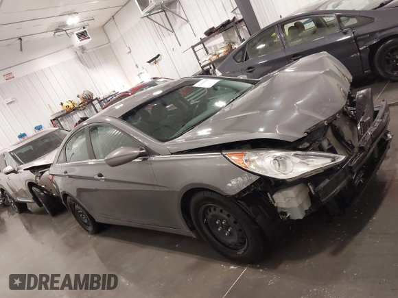 2011 Hyundai Sonata GLS with VIN 5NPEB4AC9BH028272, listed as a IAAI auction lot 42044836 with 132,696 mi miles. Bid and sale history available at carsss.com. Image 14.