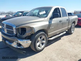 2008 Dodge Ram 1500 SLT with VIN 1D7HA18N68J114067, listed as a IAAI auction lot 41670694 with 141,659 mi miles. Bid and sale history available at carsss.com. Image 2.