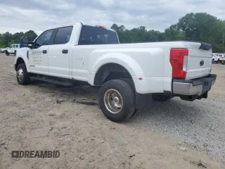 2017 Ford F-350 Lariat z VIN 1FT8W3DT0HEB40748, wystawiony jako Copart lot #54147715 z przebiegiem 140 800 mil mil oraz Czysty tytuł • Clean title. Historia ofert i sprzedaży dostępna na DreamBid. Obrazek 2.