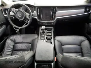2017 Volvo S90 Momentum with VIN YV1A22MK9H1013478, listed as a Copart auction lot 50636735 with 0 mi miles and Clean Title. Bid and sale history available at carsss.com. Image 8.