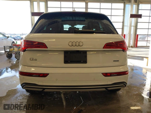 2023 Audi Q5 Premium Plus with VIN WA1BBAFY1P2020434, listed as a IAAI auction lot 40964961 with 26,606 mi miles and . Bid and sale history available at DreamBid. Image 16.