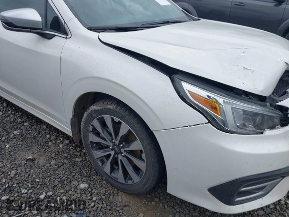 2021 Subaru Legacy Touring XT z VIN 4S3BWGP6XM3010551, wystawiony jako IAAI lot #42000181 z przebiegiem 68 351 mil mil oraz . Historia ofert i sprzedaży dostępna na DreamBid. Obrazek 17.