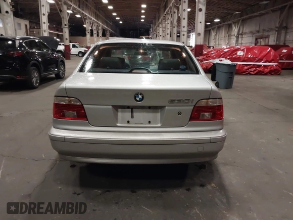2003 BMW 5 Series 530iA with VIN WBADT63483CK43601, listed as a IAAI auction lot 41808414 with 132,050 mi miles. Bid and sale history available at carsss.com. Image 16.