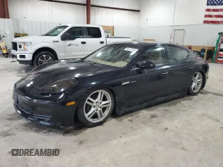 2013 Porsche Panamera S Hybrid с VIN WP0AD2A70DL045220, выставлен на аукционе Copart как лот 85277584 с пробегом 63 997 миль миль и Чистый • Clean title. История ставок и продаж доступна на DreamBid. Изображение 1.
