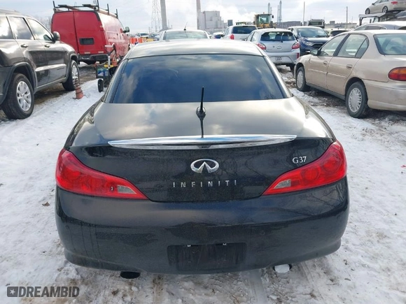 2013 Infiniti G37 Convertible with VIN JN1CV6FE1DM771928, listed as a IAAI auction lot 41359092 with 94,720 mi miles. Bid and sale history available at carsss.com. Image 17.