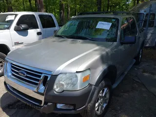 2007 Ford Explorer Sport Trac XLT z VIN 1FMEU51K47UA09905, wystawiony jako IAAI lot #42063335 z przebiegiem 156 987 mil mil oraz . Historia ofert i sprzedaży dostępna na DreamBid. Obrazek 2.