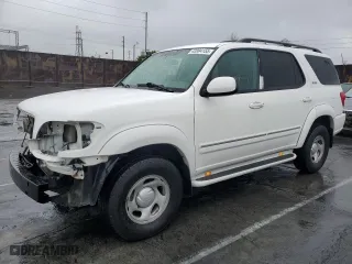 2006 Toyota Sequoia SR5 with VIN 5TDZT34A16S275241, listed as a Copart auction lot 43994155 with 182,894 mi miles and Salvage Title. Bid and sale history available at carsss.com. Image 1.