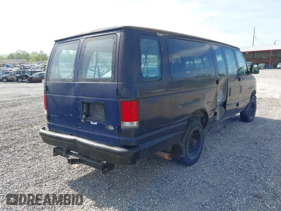 1999 Ford Econoline Passenger XL with VIN 1FBSS31LXXHB58391, listed as a IAAI auction lot 42031661 with 263,067 mi miles and . Bid and sale history available at DreamBid. Image 4.