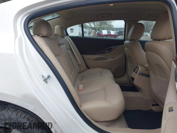2013 Buick LaCrosse Leather with VIN 1G4GC5E39DF330739, listed as a IAAI auction lot 41914894 with 42,641 mi miles. Bid and sale history available at carsss.com. Image 8.