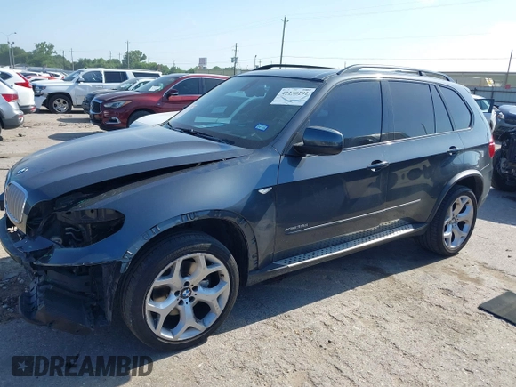 2012 BMW X5 35d with VIN 5UXZW0C51CL669957, listed as a IAAI auction lot 42230292 with 102,305 mi miles and . Bid and sale history available at DreamBid. Image 17.