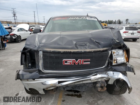 2013 GMC Sierra 1500 SLE z VIN 3GTP1VE07DG353533, wystawiony jako Copart lot #59352425 z przebiegiem 172 273 mil mil oraz Szkoda całkowita • Salvage title. Historia ofert i sprzedaży dostępna na DreamBid. Obrazek 5.