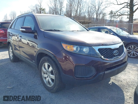 2012 Kia Sorento LX with VIN 5XYKTDA22CG286925, listed as a IAAI auction lot 41766103 with 163,522 mi miles. Bid and sale history available at carsss.com. Image 6.
