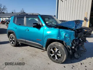 2022 Jeep Renegade Trailhawk with VIN ZACNJDC19NPN67837, listed as a Copart auction lot 48303205 with 16,855 mi miles and Salvage Title. Bid and sale history available at DreamBid. Image 4.